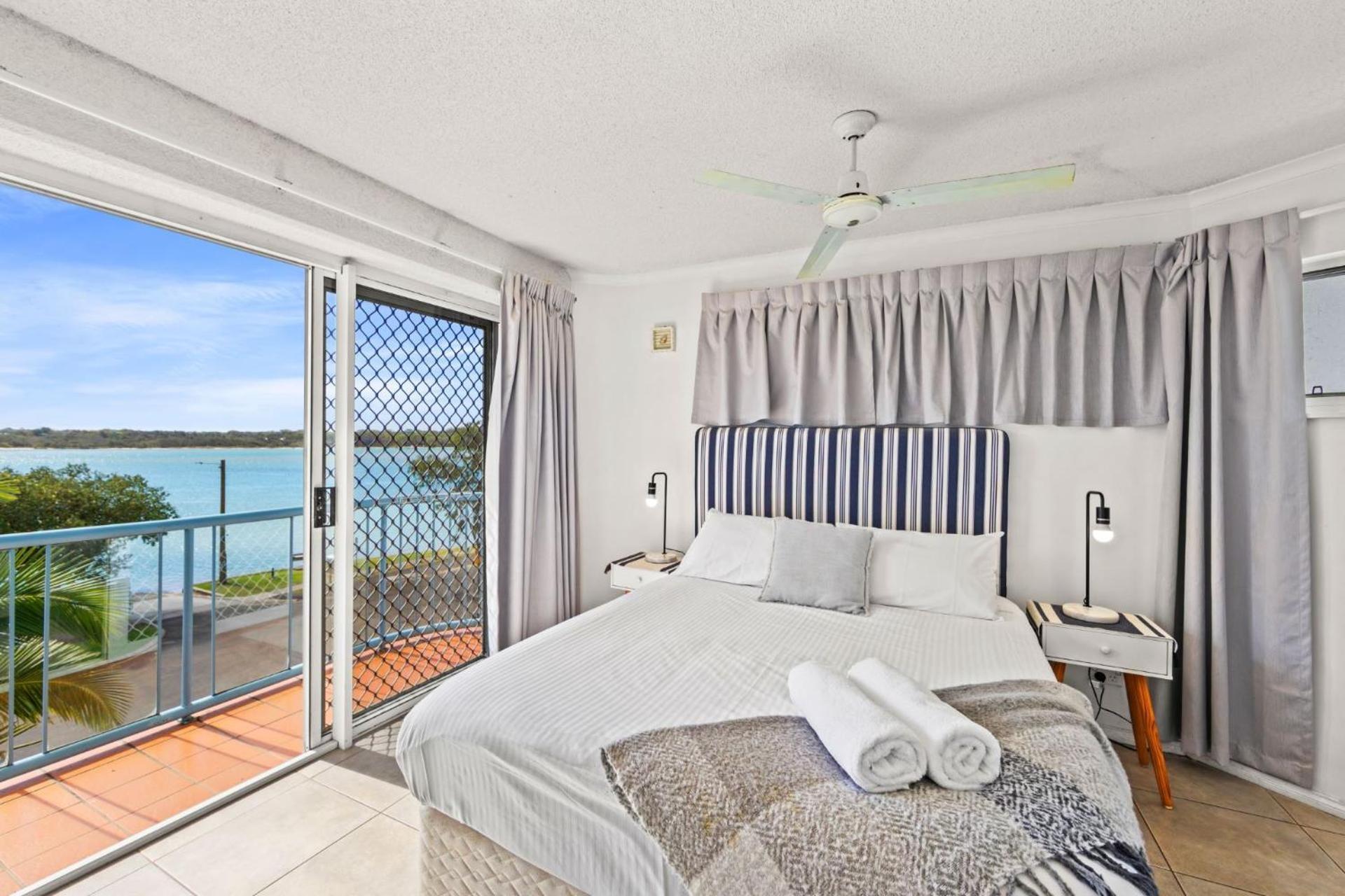 Reflections Holiday Apartments Maroochydore Room photo